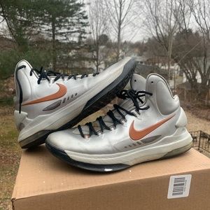 Nike KD 5 Texas Longhorns Size 11 Men’s Sneaker